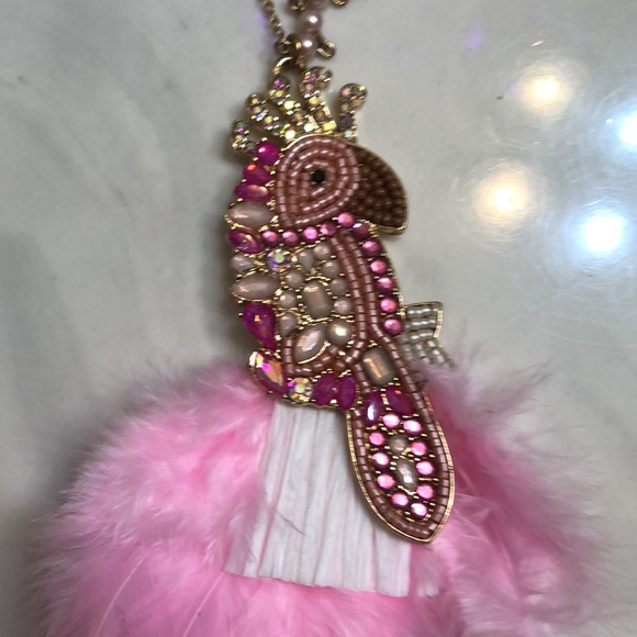 Betsey Johnson Long Necklace Parrot Pendant Crystal Raffia & Feathers NWT - Picture 11 of 16
